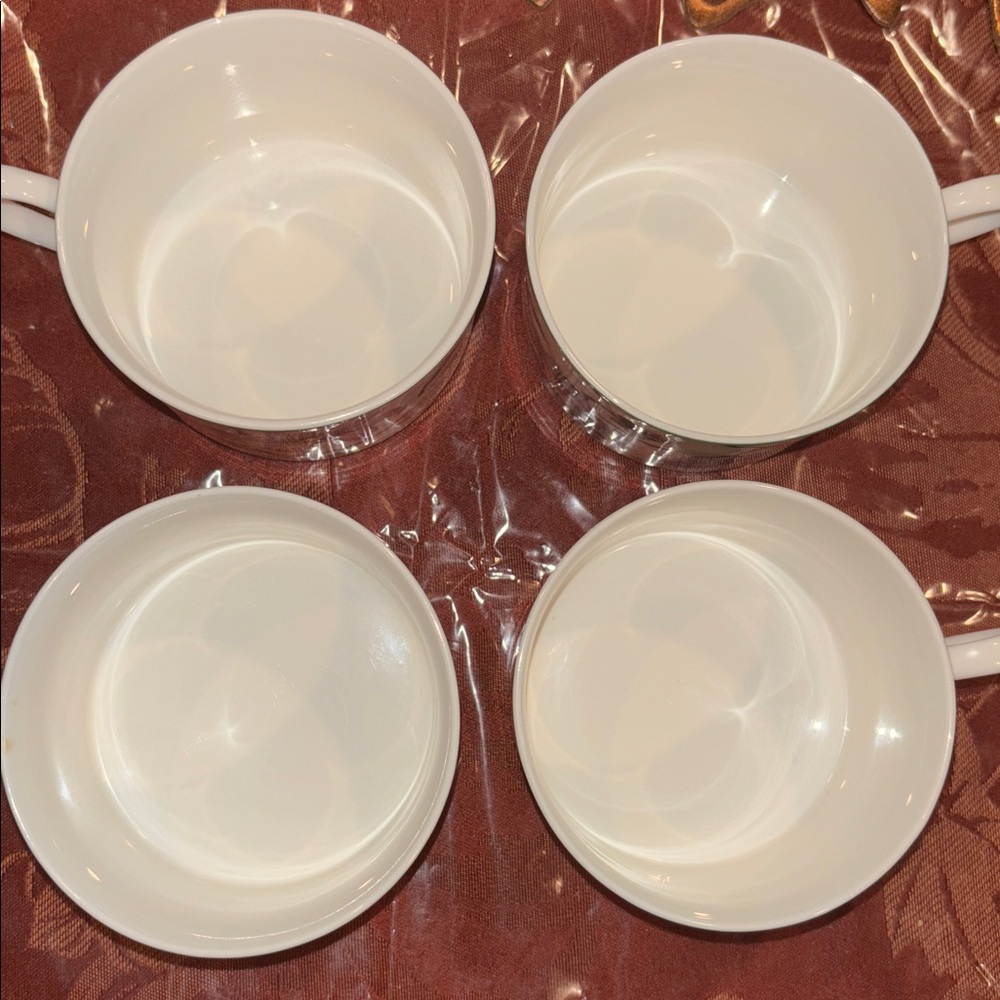 Rhapsody by RETRONEU Porcelain Floral Teacups & Saucer Set - Picture 8 of 10